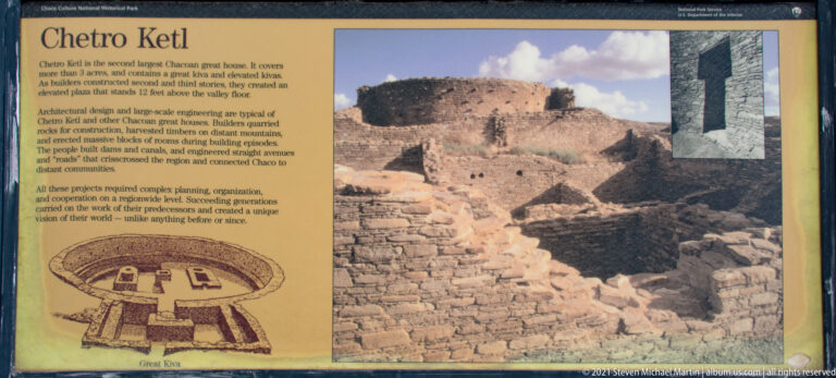 An exhibit panel combines a photograph of Chetro Ketl, a circular architectural plan, and explanatory text.
