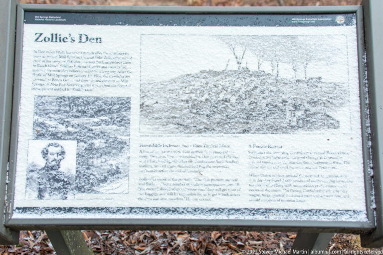 A weathered battlefield panel shows a historic winter scene and portrait above several blocks of text.